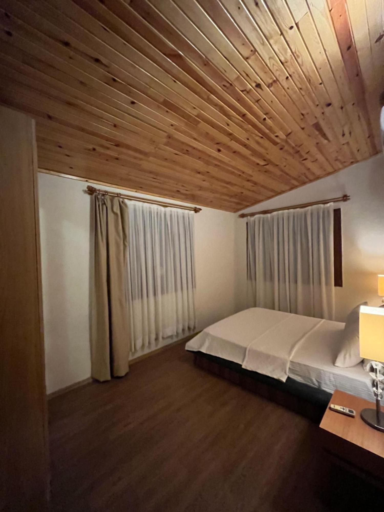 Kibala Hotel Чирали Екстер'єр фото